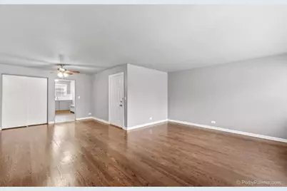 7435 N Winchester Avenue #106, Chicago, IL 60626 - Photo 2