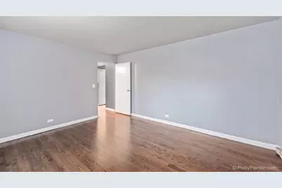 7435 N Winchester Avenue #106, Chicago, IL 60626 - Photo 12