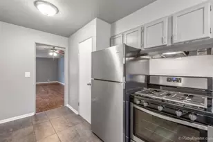 7435 N Winchester Ave, Chicago, IL 60626 - Photo 6