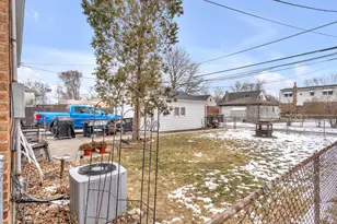 17617 Burnham Ave, Thornton, IL 60476 - Photo 16