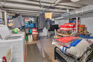 17617 Burnham Ave, Thornton, IL 60476 - Photo 14