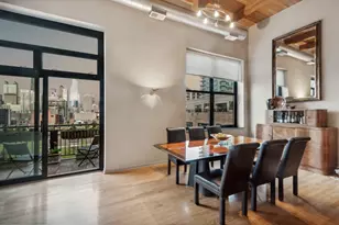 525 W Superior St, Chicago, IL 60654 - Photo 10