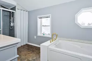300 E South St, Atlanta, IL 61723 - Photo 14
