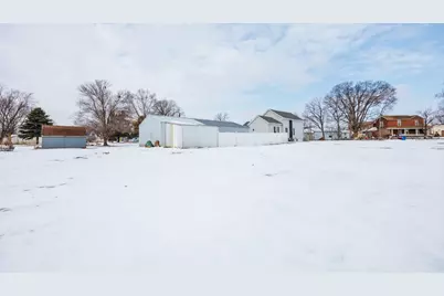 300 E South Street, Atlanta, IL 61723 - Photo 52