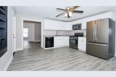 300 E South Street, Atlanta, IL 61723 - Photo 12