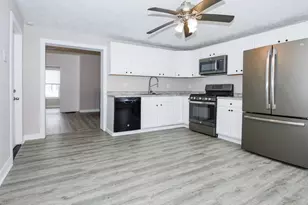 300 E South St, Atlanta, IL 61723 - Photo 12