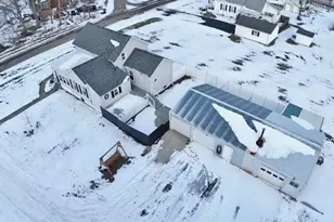 300 E South St, Atlanta, IL 61723 - Photo 68