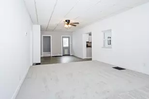 300 E South St, Atlanta, IL 61723 - Photo 20