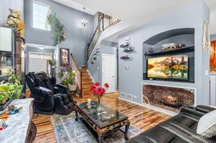 198 Timber Trails Blvd, Gilberts, IL 60136 - Photo 4