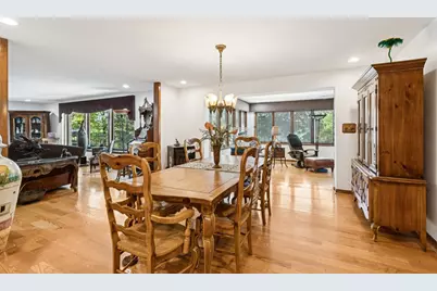 1090 Roselle Road, Inverness, IL 60067 - Photo 12