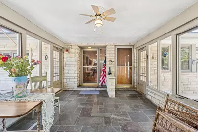 1090 Roselle Road, Inverness, IL 60067 - Photo 28