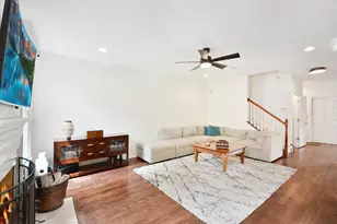 25 Harborside Way, Hawthorn Woods, IL 60047 - Photo 10