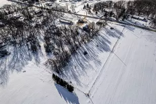 11447 S County K Rd, Beloit, WI 53511 - Photo 14