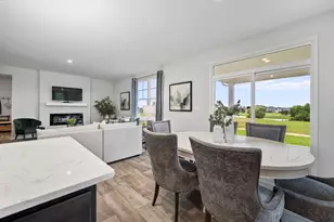 1211 Tiger Lily Dr, Bartlett, IL 60103 - Photo 8