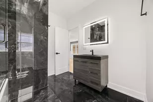 7324 S Maryland St, Chicago, IL 60619 - Photo 12