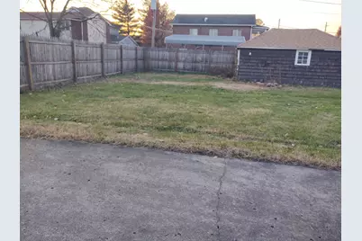 708 E St. Louis Street, West Frankfort, IL 62896 - Photo 22