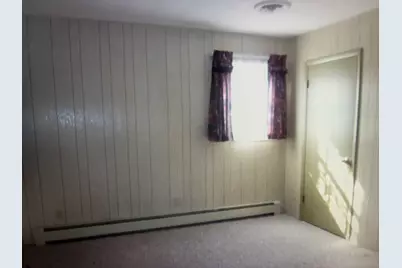 708 E St. Louis Street, West Frankfort, IL 62896 - Photo 10