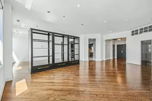 910 S Michigan Ave, Chicago, IL 60605 - Photo 4