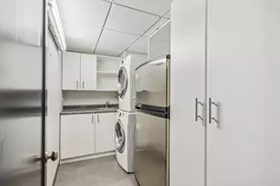 910 S Michigan Ave, Chicago, IL 60605 - Photo 32