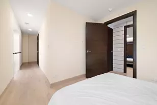 3024 W Irving Park Rd, Chicago, IL 60618 - Photo 20