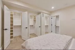 4240 N McVicker Ave, Chicago, IL 60634 - Photo 22