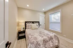 4240 N McVicker Ave, Chicago, IL 60634 - Photo 14