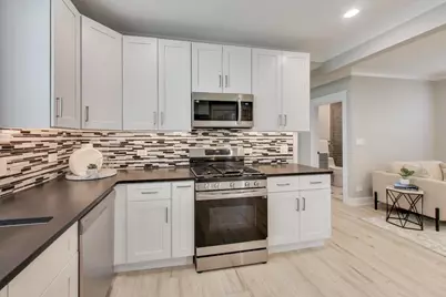 4240 N McVicker Avenue, Chicago, IL 60634 - Photo 10