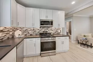 4240 N McVicker Ave, Chicago, IL 60634 - Photo 10