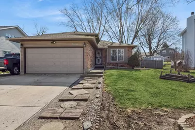 834 River Drive, Carol Stream, IL 60188 - Photo 2