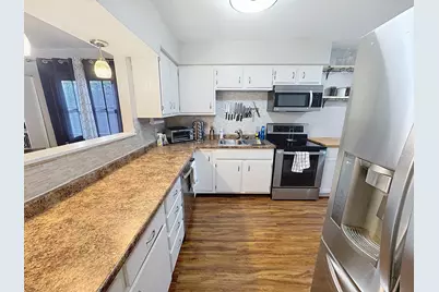 5915 36th Avenue Court #14, Moline, IL 61265 - Photo 6