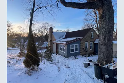 3323 Charles Court, Island Lake, IL 60042 - Photo 2