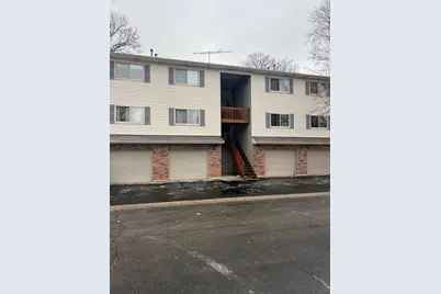 612 Buckskin Lane #612, Carpentersville, IL 60110 - Photo 1