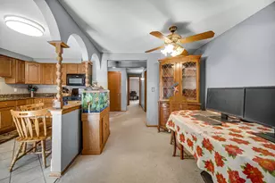 3853 N Narragansett Ave, Chicago, IL 60634 - Photo 10