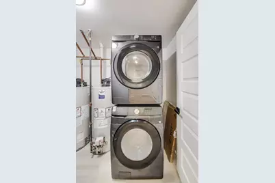 1437 W Oakdale Avenue #G, Chicago, IL 60657 - Photo 16