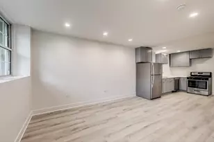 1437 W Oakdale Ave, Chicago, IL 60657 - Photo 2