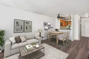 88 W Schiller St, Chicago, IL 60610 - Photo 8