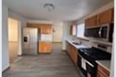 1401 Hazelwood Drive, Belvidere, IL 61008 - Photo 6