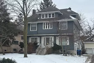 204 W Locust St, Dekalb, IL 60115 - Photo 1