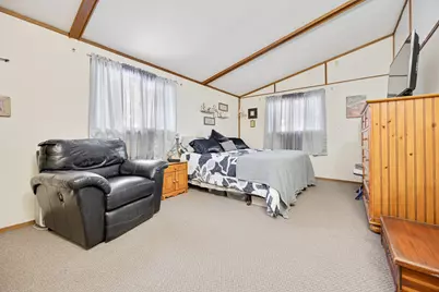 404 S Stott Street, Genoa, IL 60135 - Photo 12