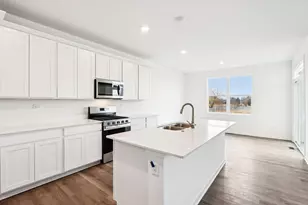 1216 Wildflower Ln, Bartlett, IL 60103 - Photo 8