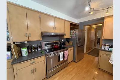 501 Glenwood Trail, Elgin, IL 60120 - Photo 12