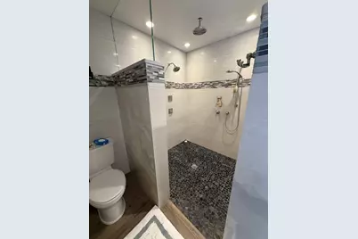 501 Glenwood Trail, Elgin, IL 60120 - Photo 8