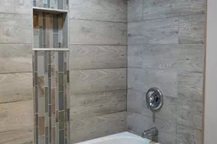 14008 S Saginaw Ave, Burnham, IL 60633 - Photo 12