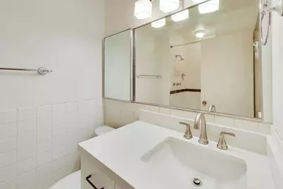 4250 N Marine Drive #1236, Chicago, IL 60613 - Photo 18
