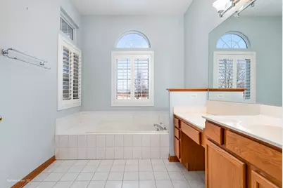 9416 Georgetown Lane, Crystal Lake, IL 60014 - Photo 16