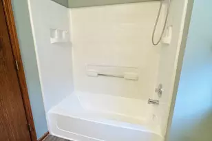 2016 Harrison Ave, Mundelein, IL 60060 - Photo 18