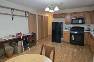 3117 Carpenter St, Steger, IL 60475 - Photo 8