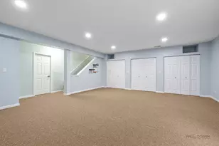 1824 Crenshaw Cir, Vernon Hills, IL 60061 - Photo 30