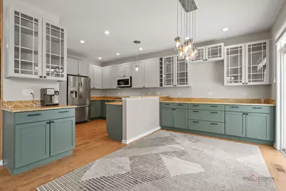 1824 Crenshaw Circle #1824, Vernon Hills, IL 60061 - Photo 18