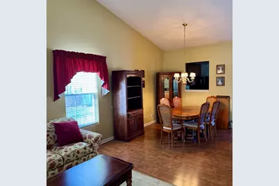 97 W Essington Drive, Round Lake, IL 60073 - Photo 10